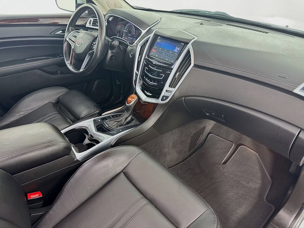 Used 2015 Cadillac SRX Luxury FWD image 37