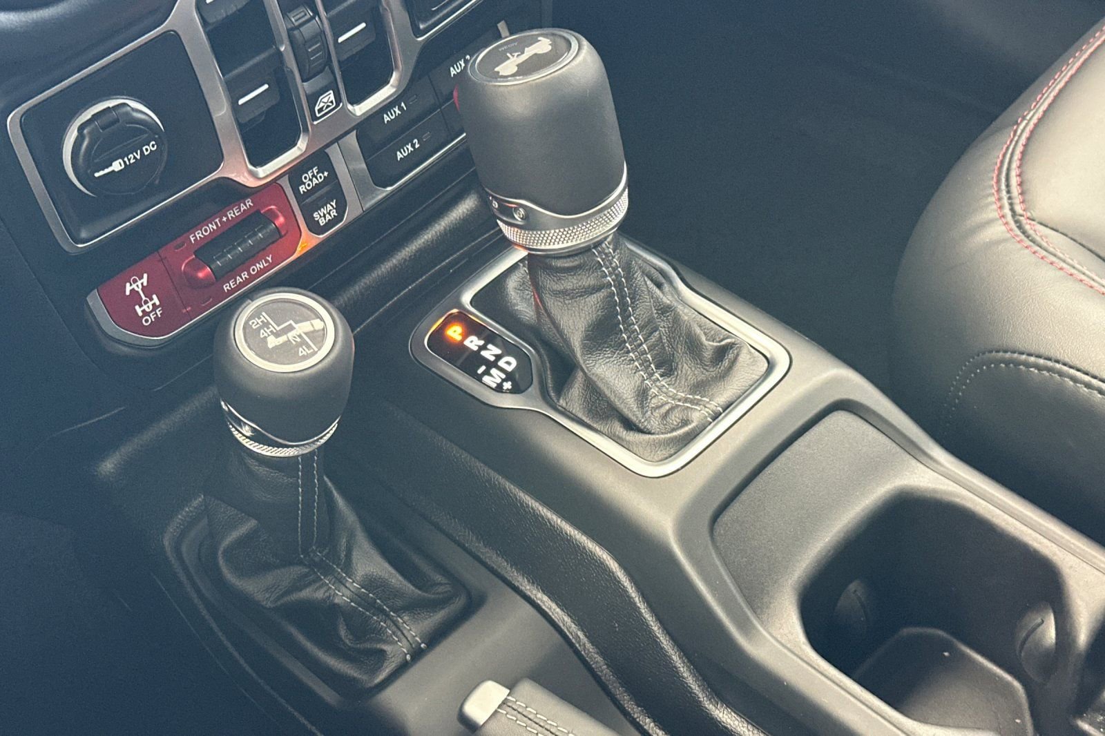 Used 2026 Jeep Wrangler Unlimited Rubicon w/ Steel Bumper Group image 20