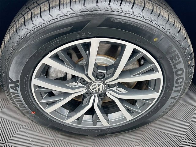 Used 2021 Volkswagen Tiguan S image 30