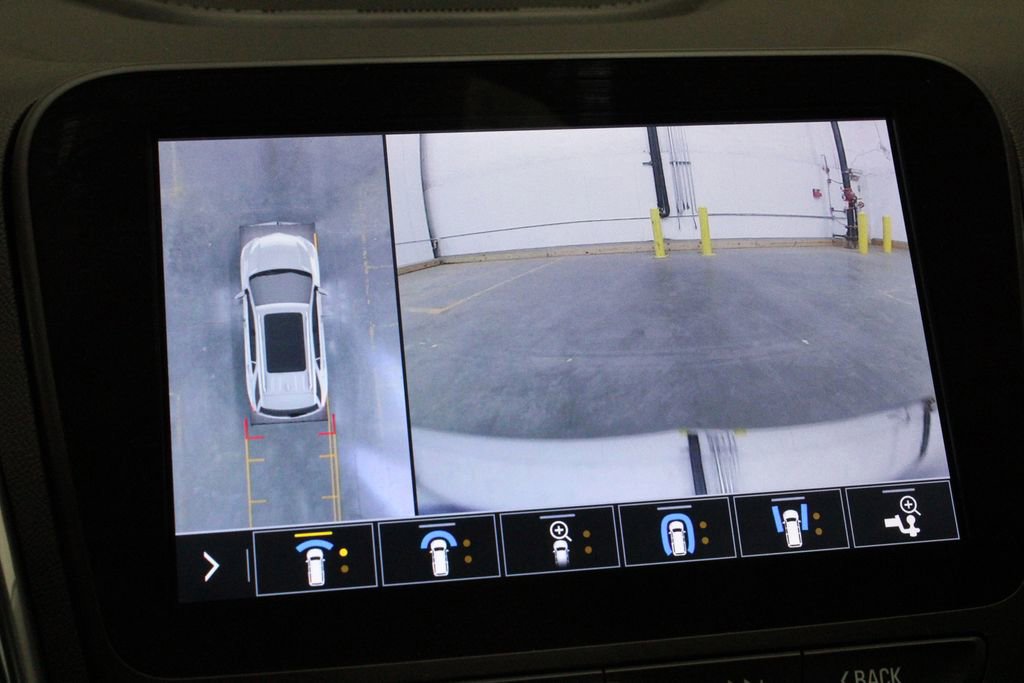 Used 2021 Chevrolet Equinox Premier image 11