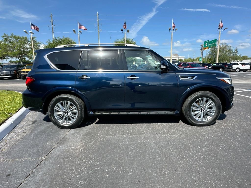 Used 2024 INFINITI QX80 Luxe RWD image 4