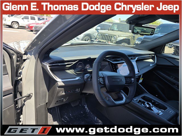 New 2026 Jeep Cherokee Overland w/ Advanced Pro Tech Group AWD/4WD image 8