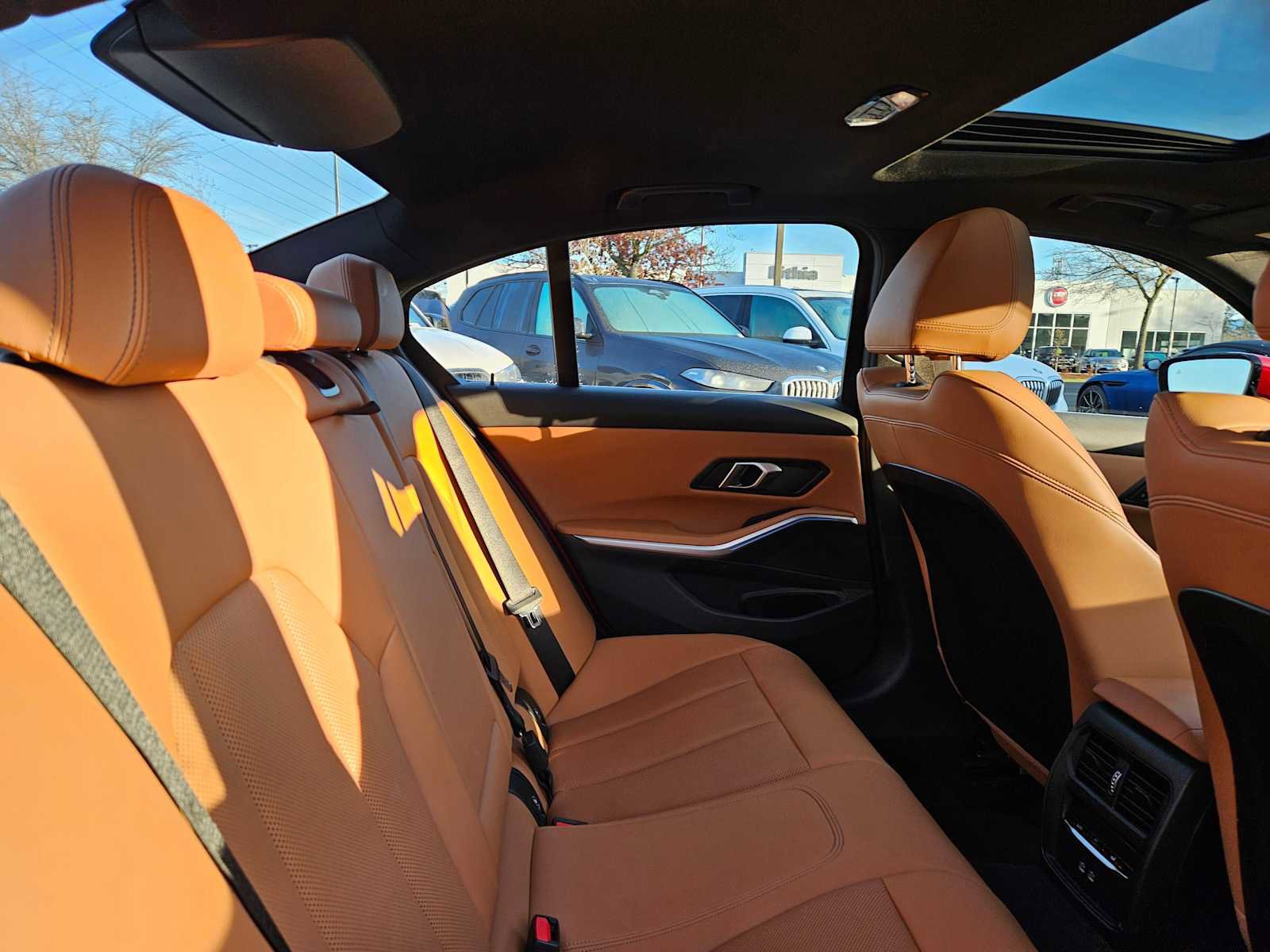 Used 2024 BMW 330i xDrive Sedan w/ Premium Package image 15