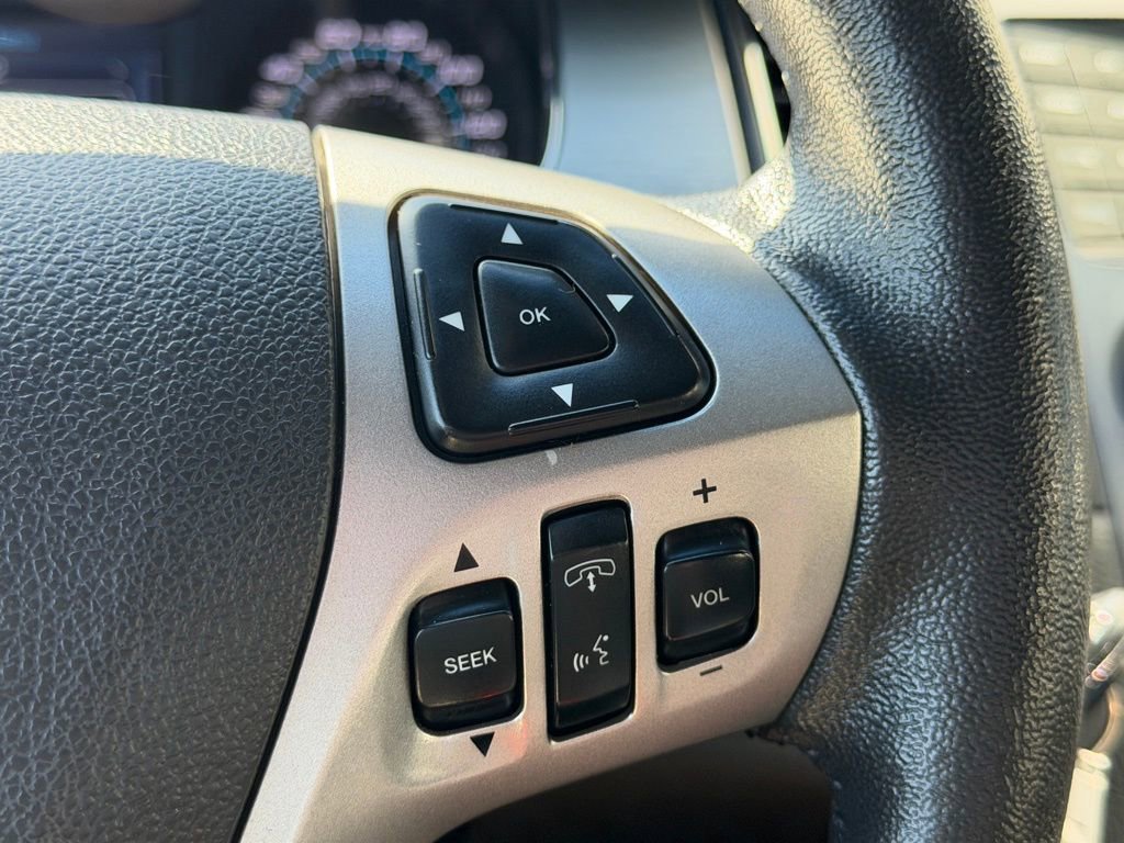 Used 2019 Ford Taurus SEL FWD image 19