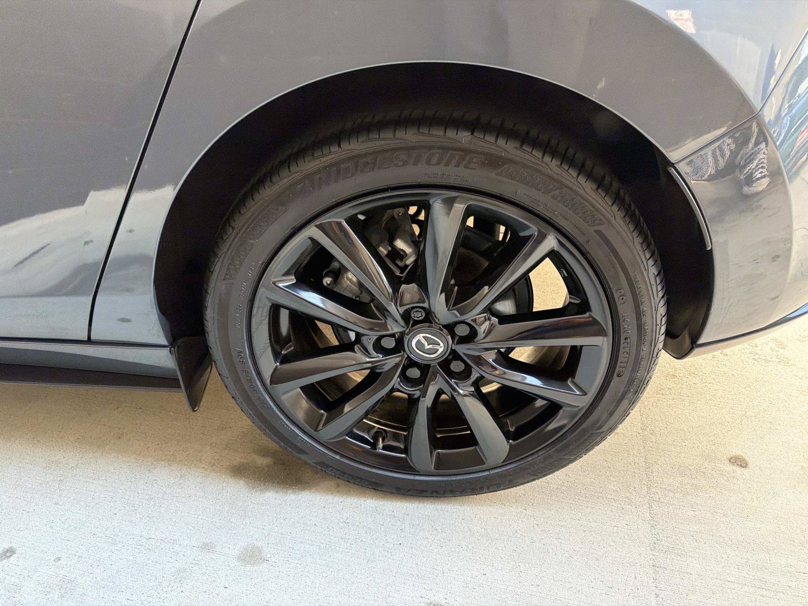 Used 2023 MAZDA MAZDA3 s FWD image 6