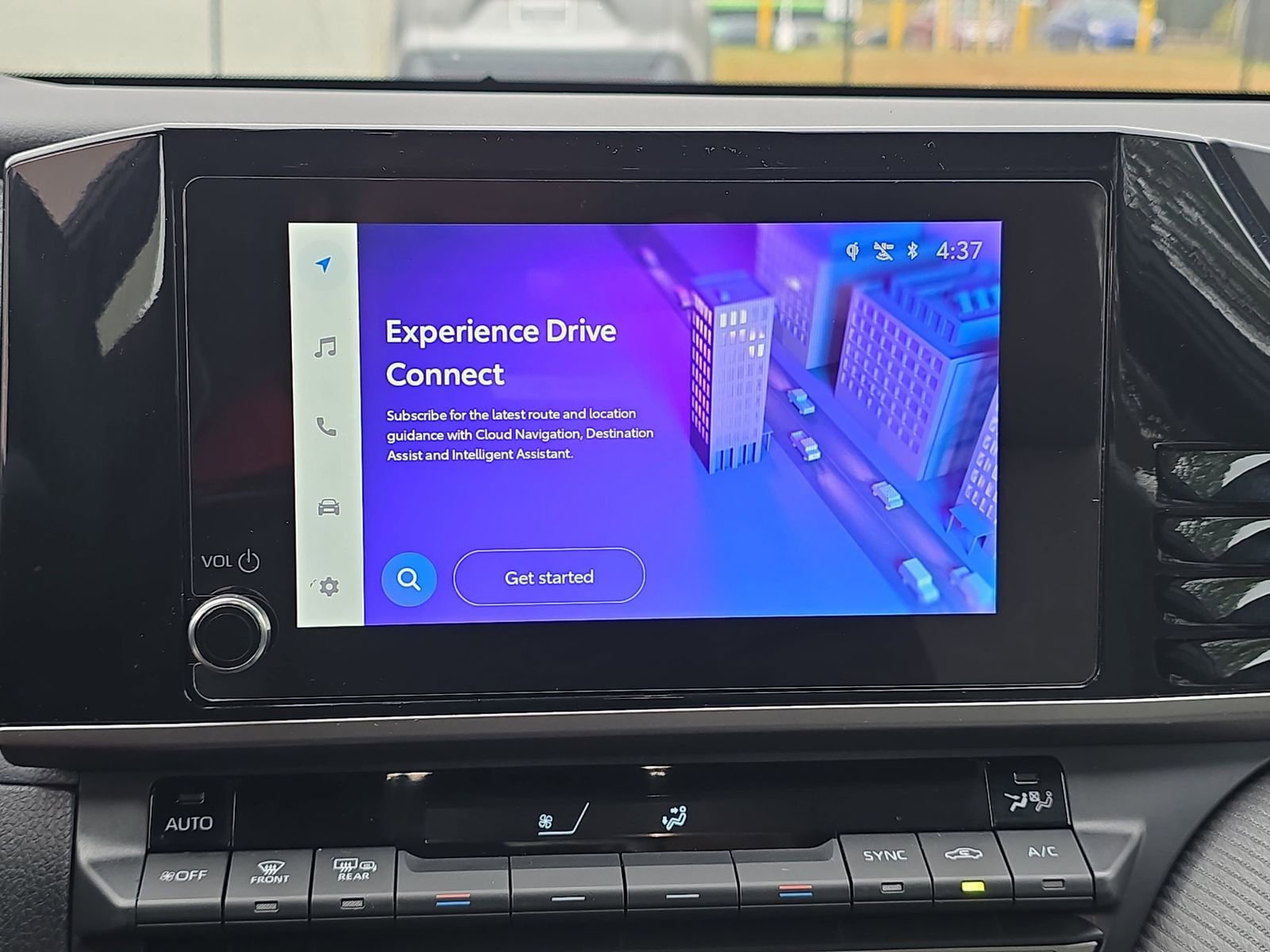 Used 2025 Toyota Camry SE image 28