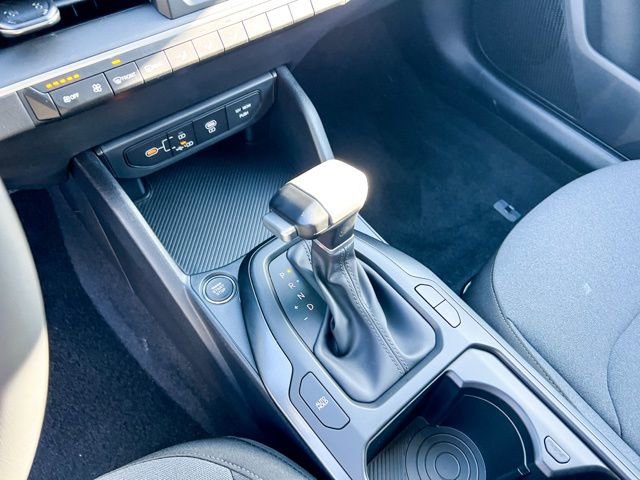 New 2025 Kia K4 LXS image 21