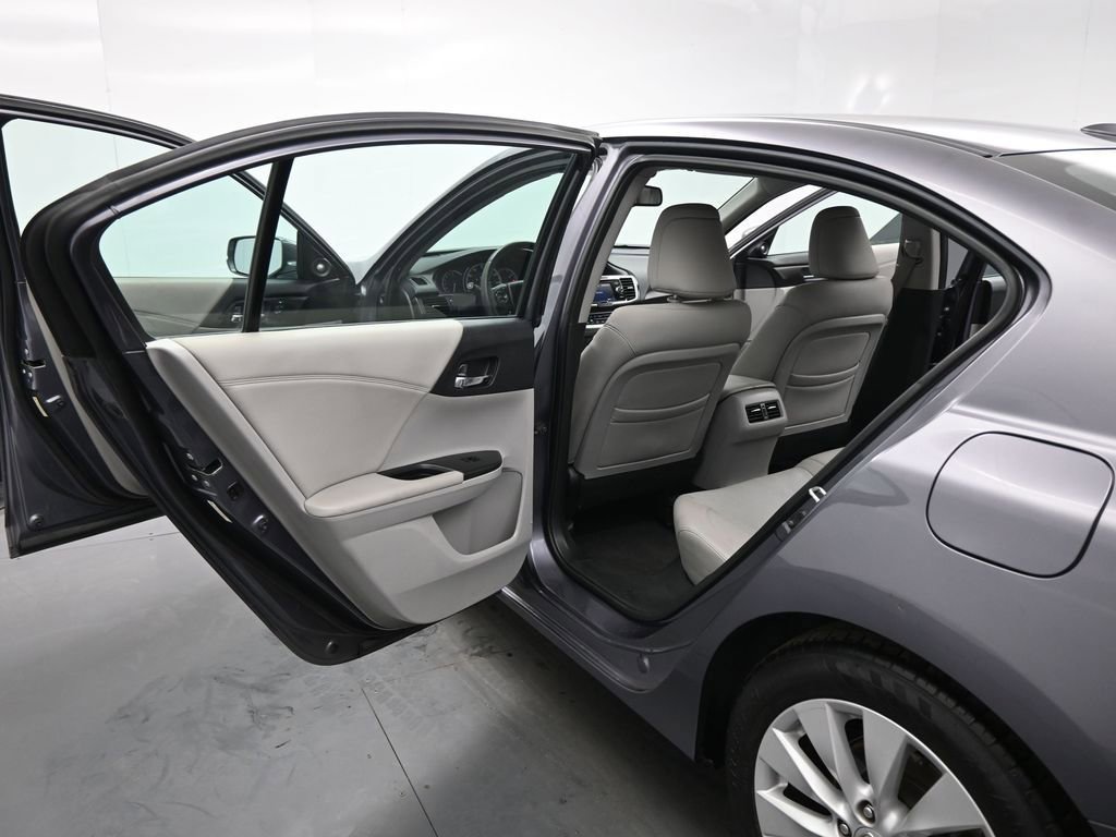 Used 2014 Honda Accord EX-L image 18