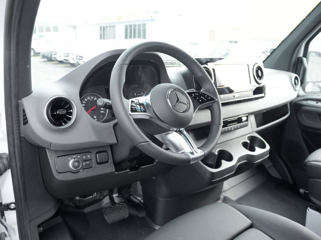 New 2026 Mercedes-Benz Sprinter 2500 image 11
