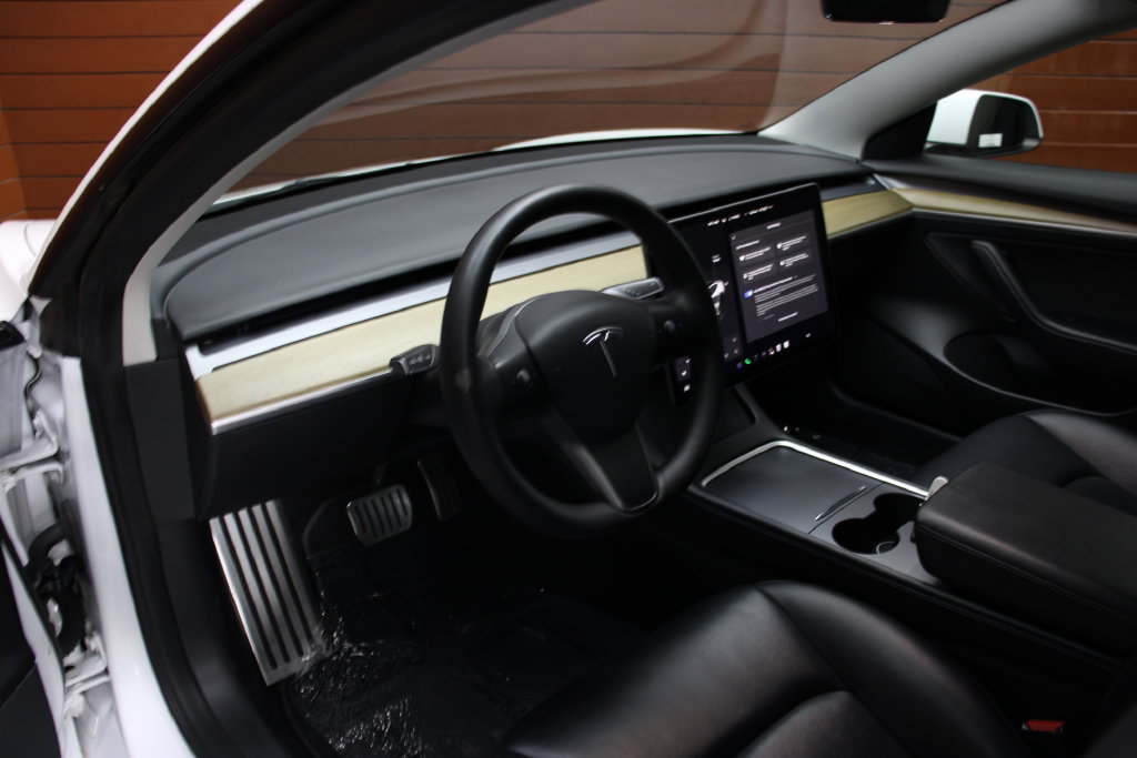 Used 2022 Tesla Model 3 Long Range AWD/4WD image 47