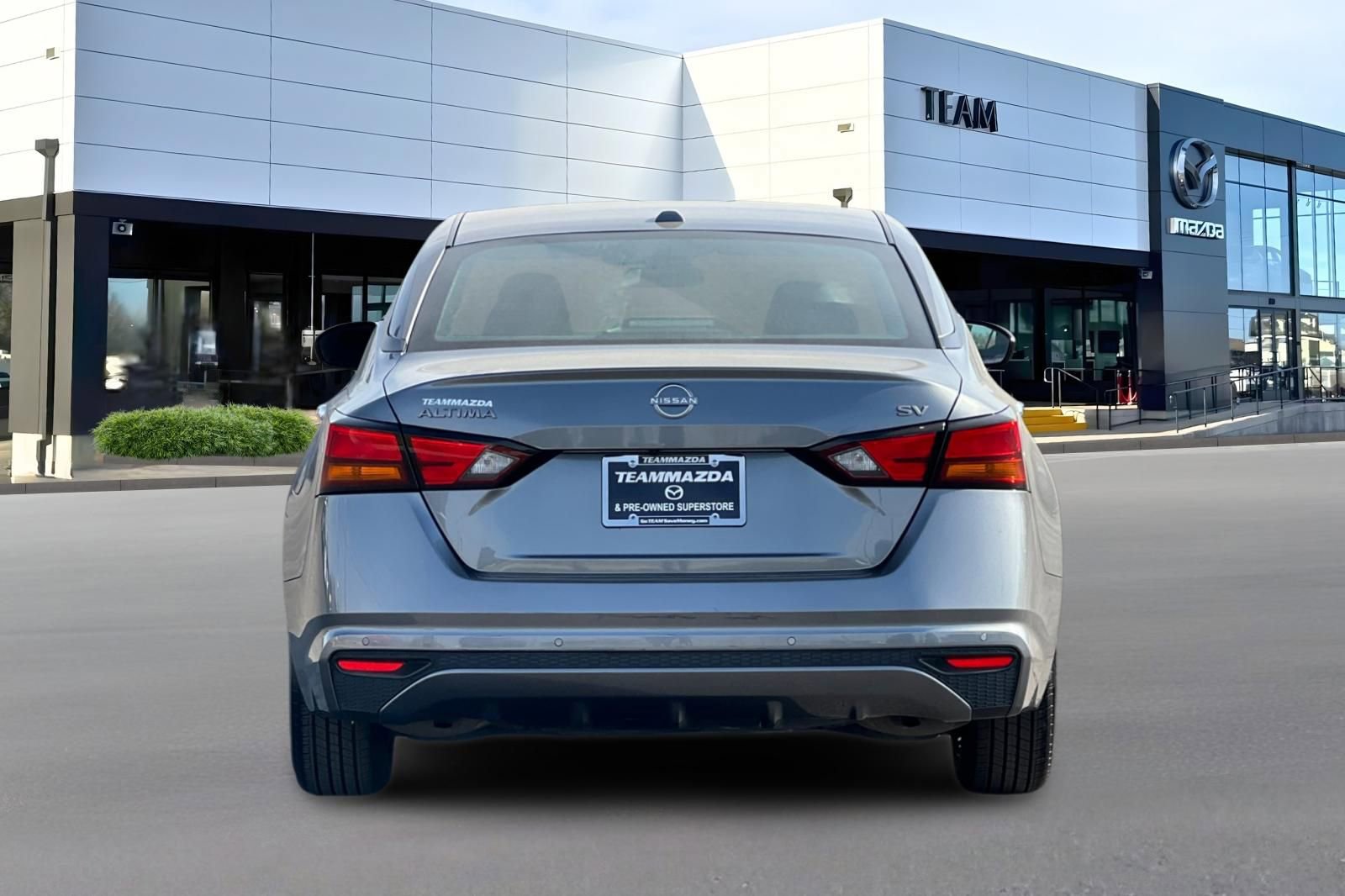 Used 2023 Nissan Altima 2.5 SV image 5