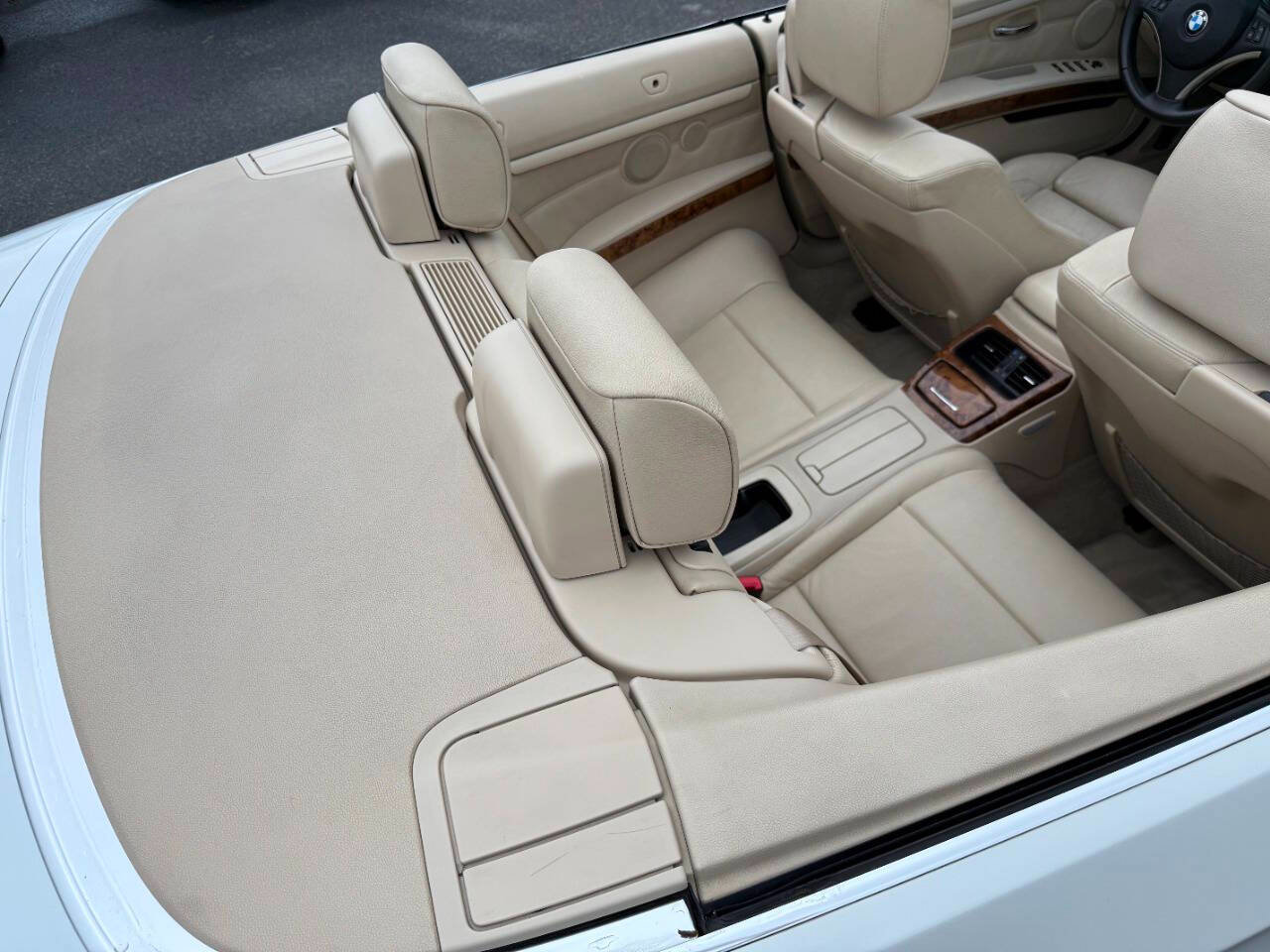 Used 2007 BMW 335i Convertible image 42
