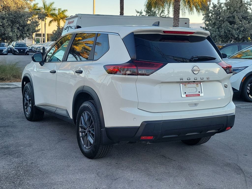 Certified 2025 Nissan Rogue S image 4