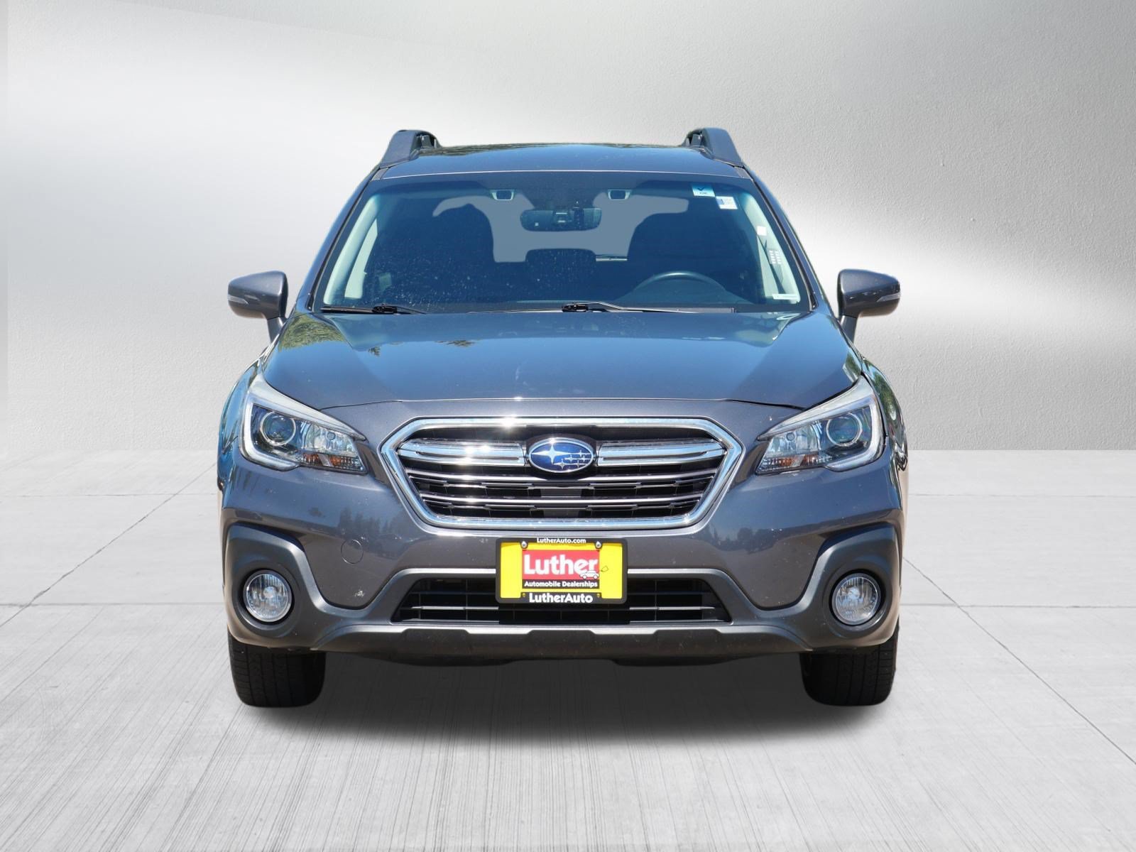 Used 2018 Subaru Outback 2.5i Premium AWD/4WD image 2