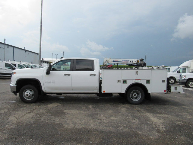 Used 2023 Chevrolet Silverado 3500 W/T w/ WT Convenience Package AWD/4WD image 5