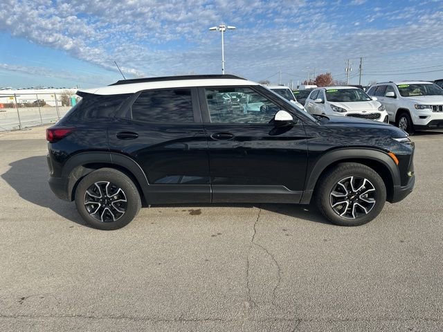 Used 2024 Chevrolet TrailBlazer ACTIV w/ Convenience Package image 4