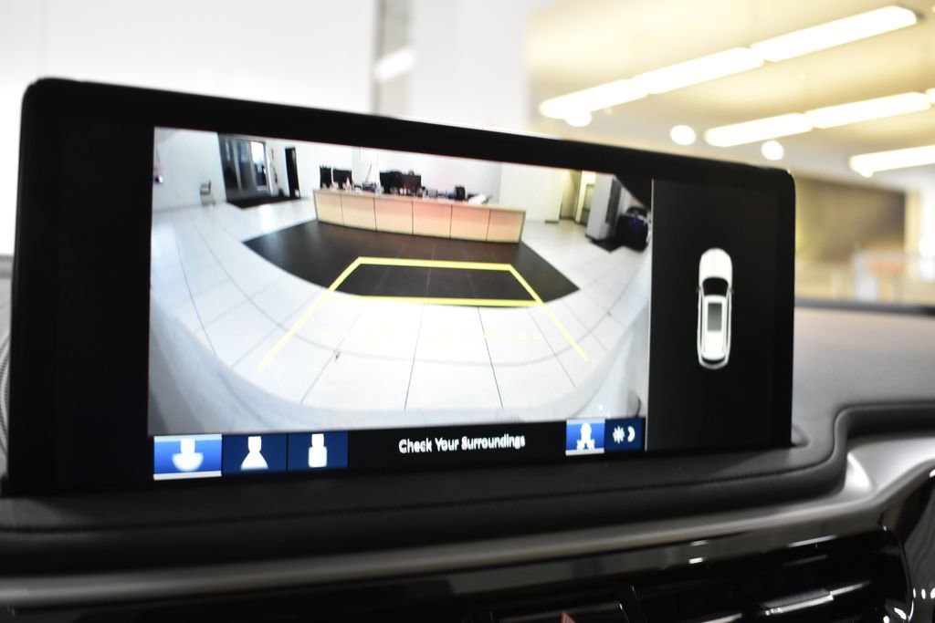 Used 2025 Acura MDX SH-AWD w/ Technology Package image 40