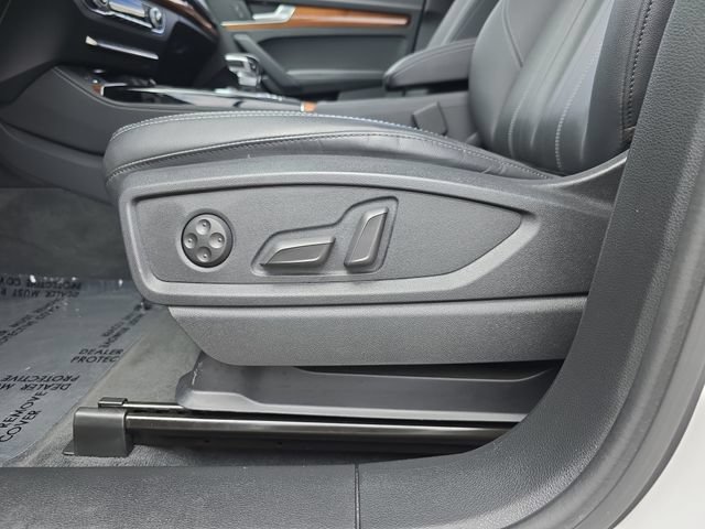 Used 2023 Audi Q5 2.0T Premium Plus AWD/4WD image 32