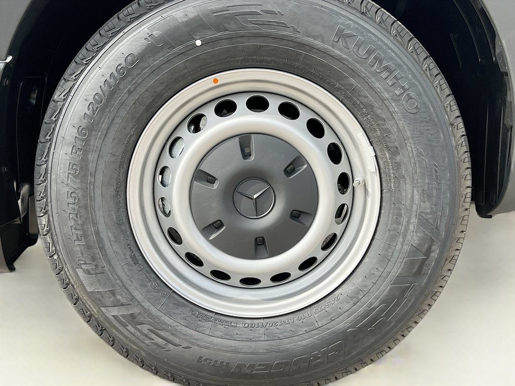 New 2025 Mercedes-Benz Sprinter 2500 image 21