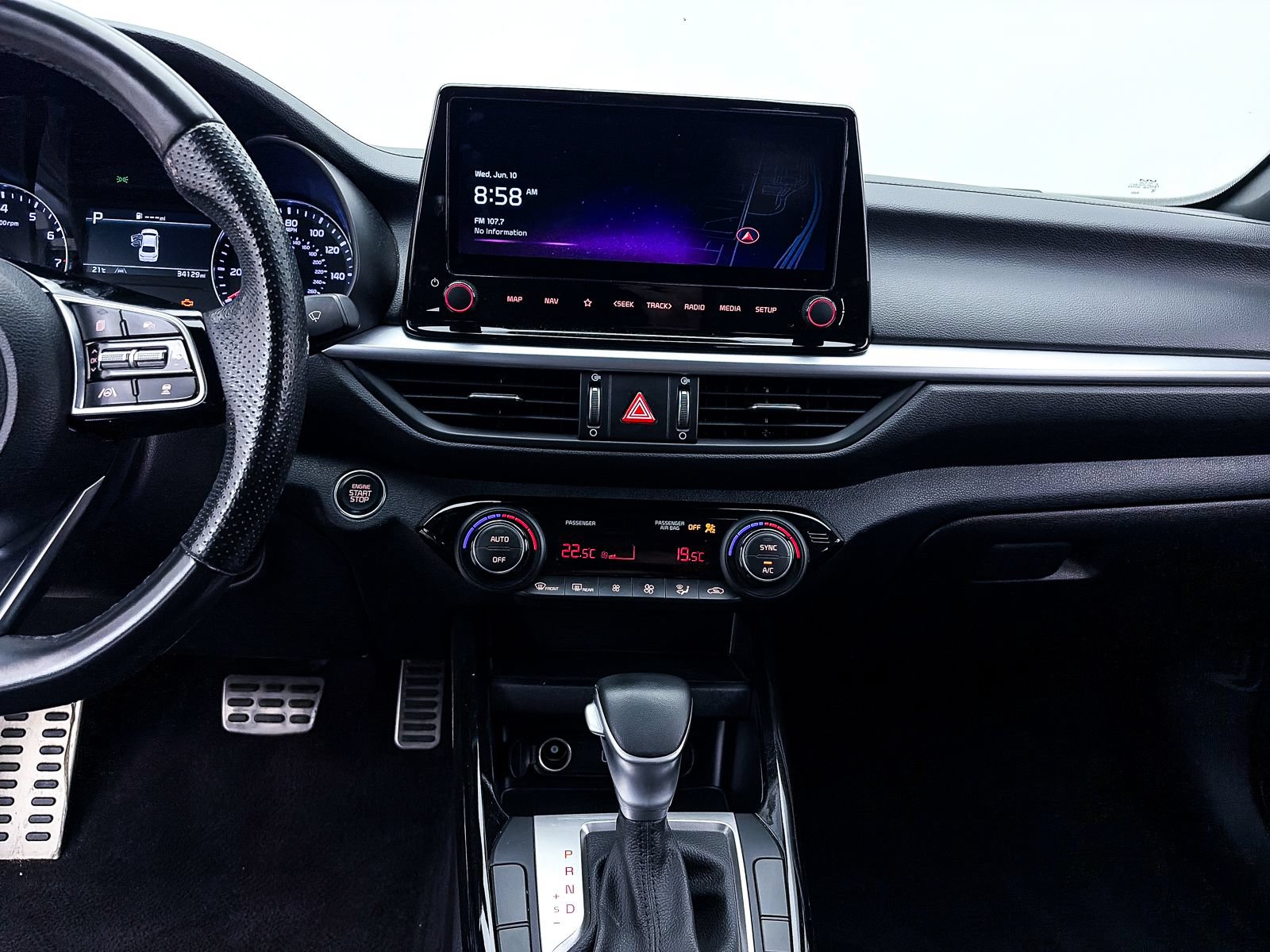 Certified 2024 Kia Forte GT-Line FWD image 6