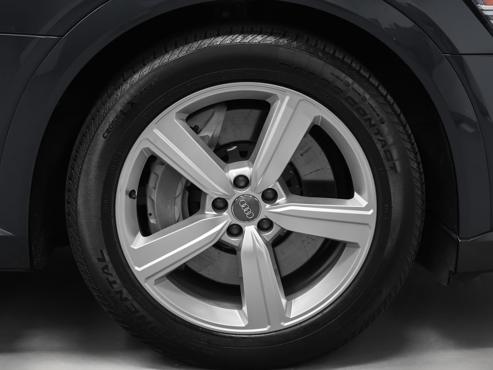 Used 2019 Audi e-tron Prestige AWD/4WD image 16
