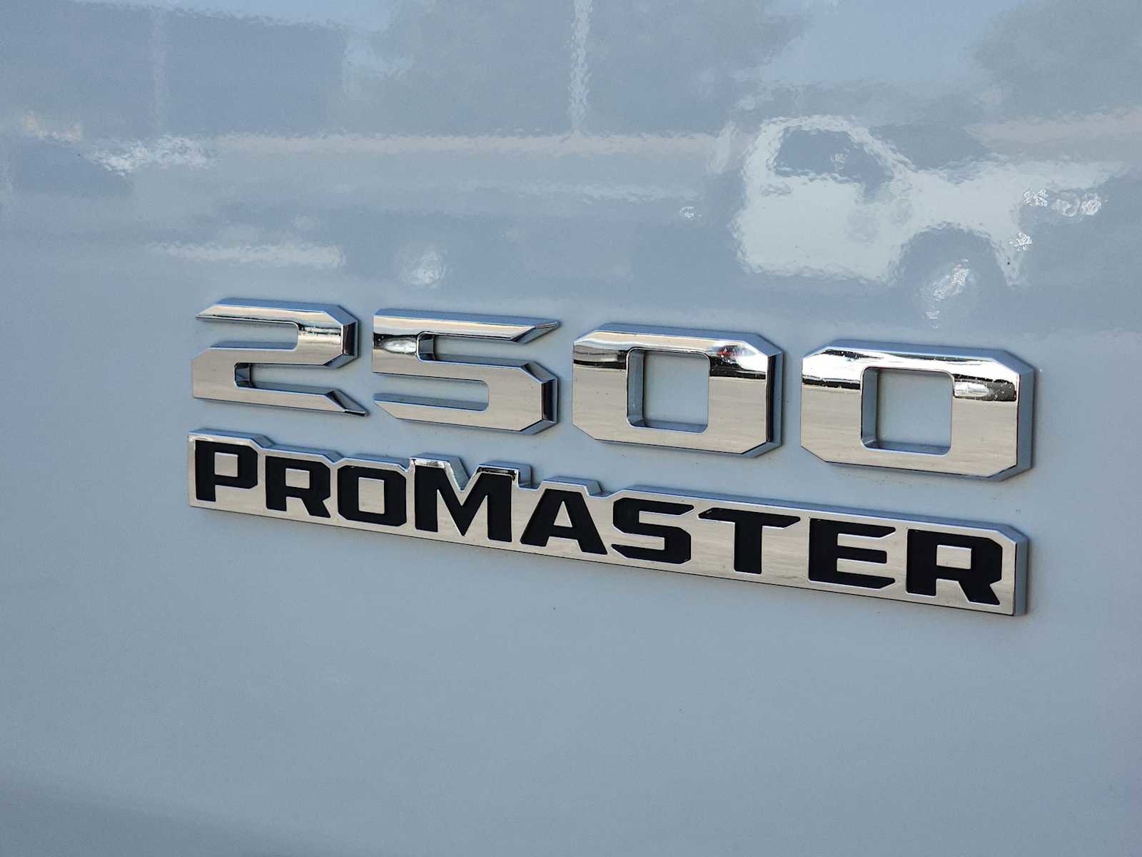 Used 2025 RAM ProMaster 2500 w/ Convenience Group FWD image 11