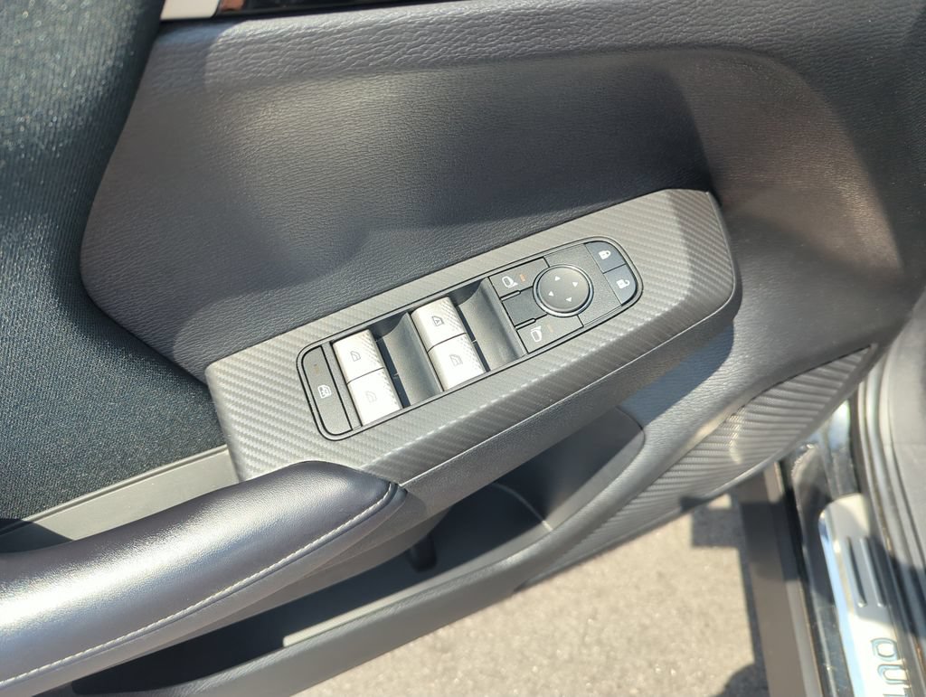 Used 2024 Mitsubishi Outlander ES AWD/4WD image 19