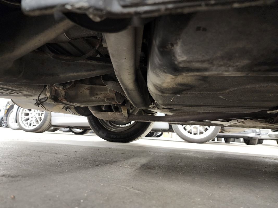 Used 1987 BMW 325i Convertible image 49