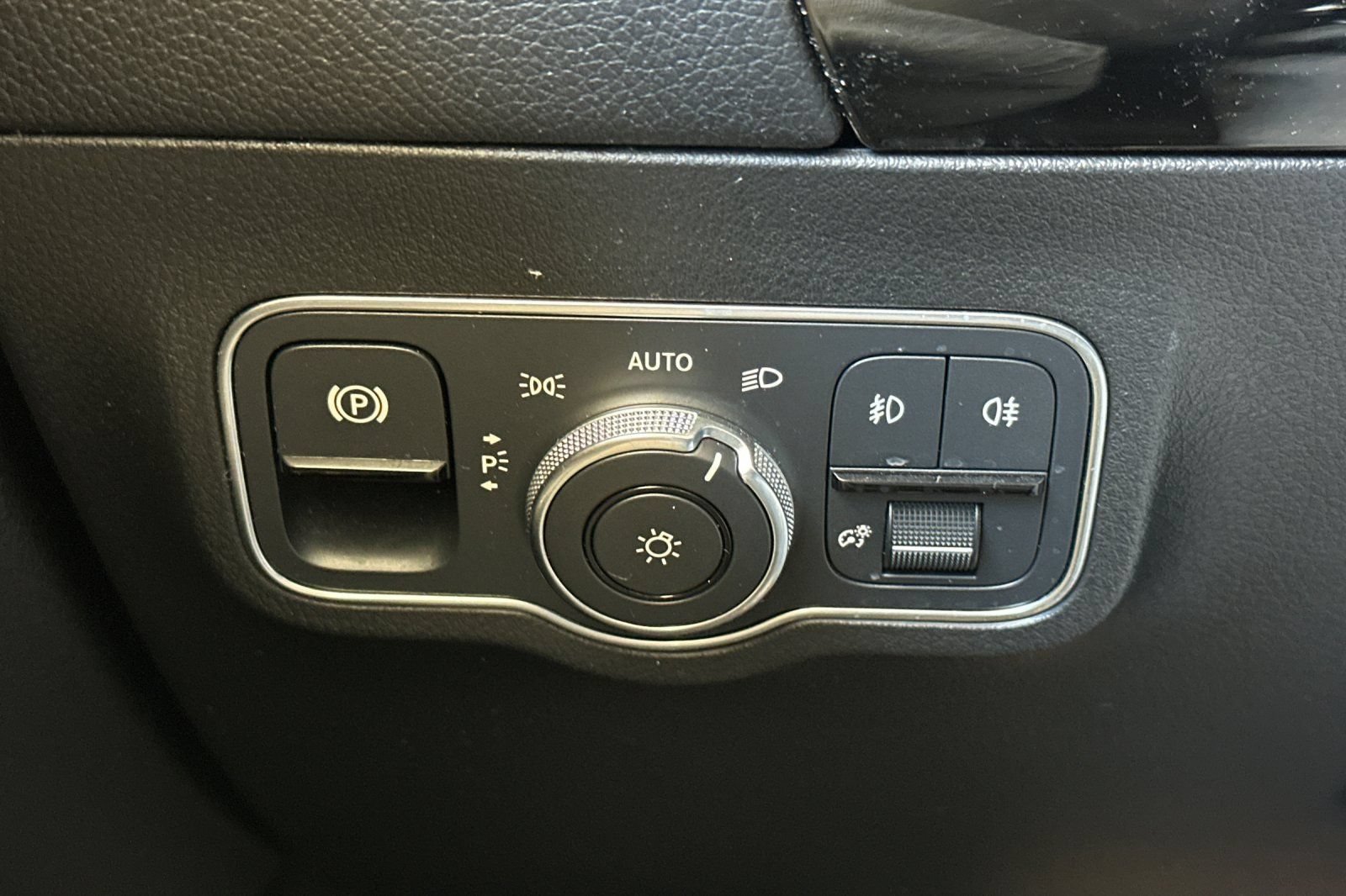 Certified 2023 Mercedes-Benz GLA 250 image 36
