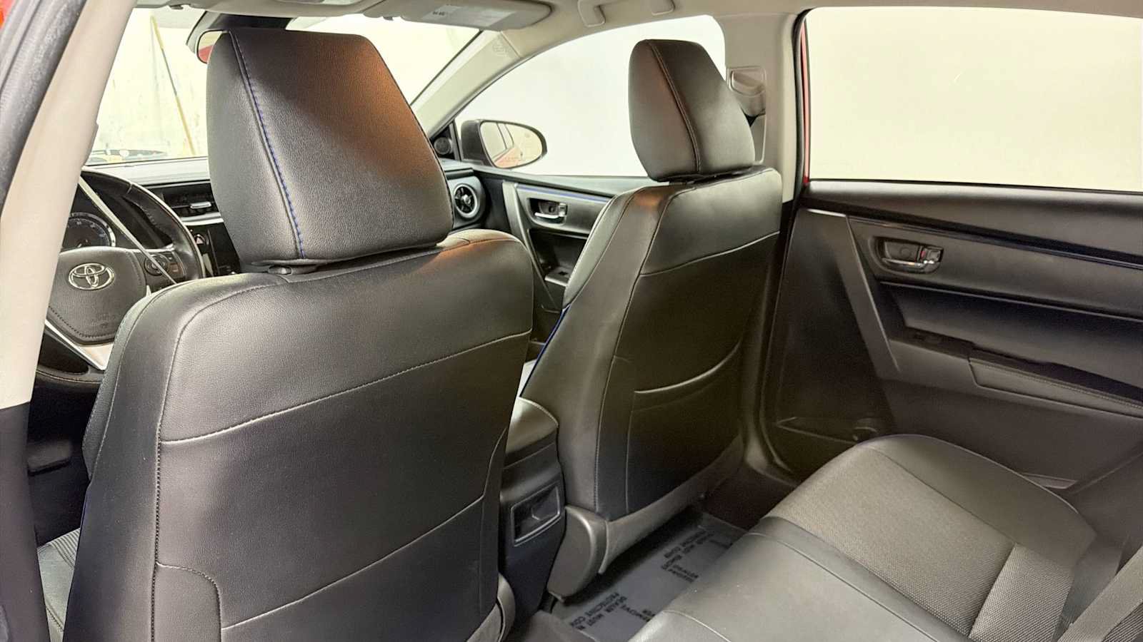 Certified 2019 Toyota Corolla SE FWD image 24