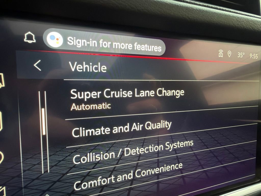 Used 2023 GMC Yukon XL Denali w/ Denali Reserve Package image 5