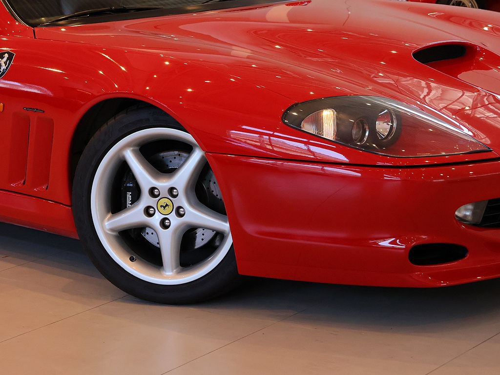 Used 1998 Ferrari 550 Maranello image 7