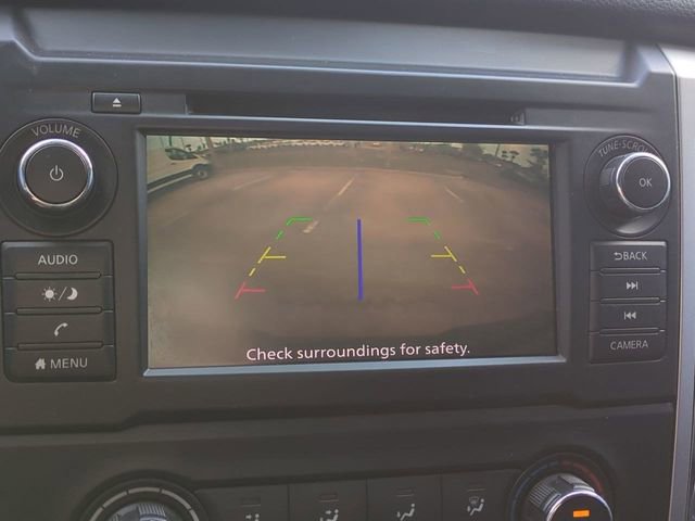 Used 2019 Nissan Titan SV image 20