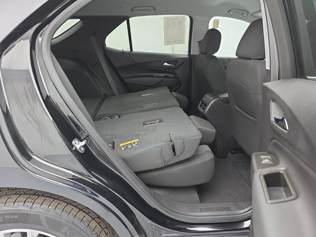 Used 2024 Chevrolet Equinox LT AWD/4WD image 39
