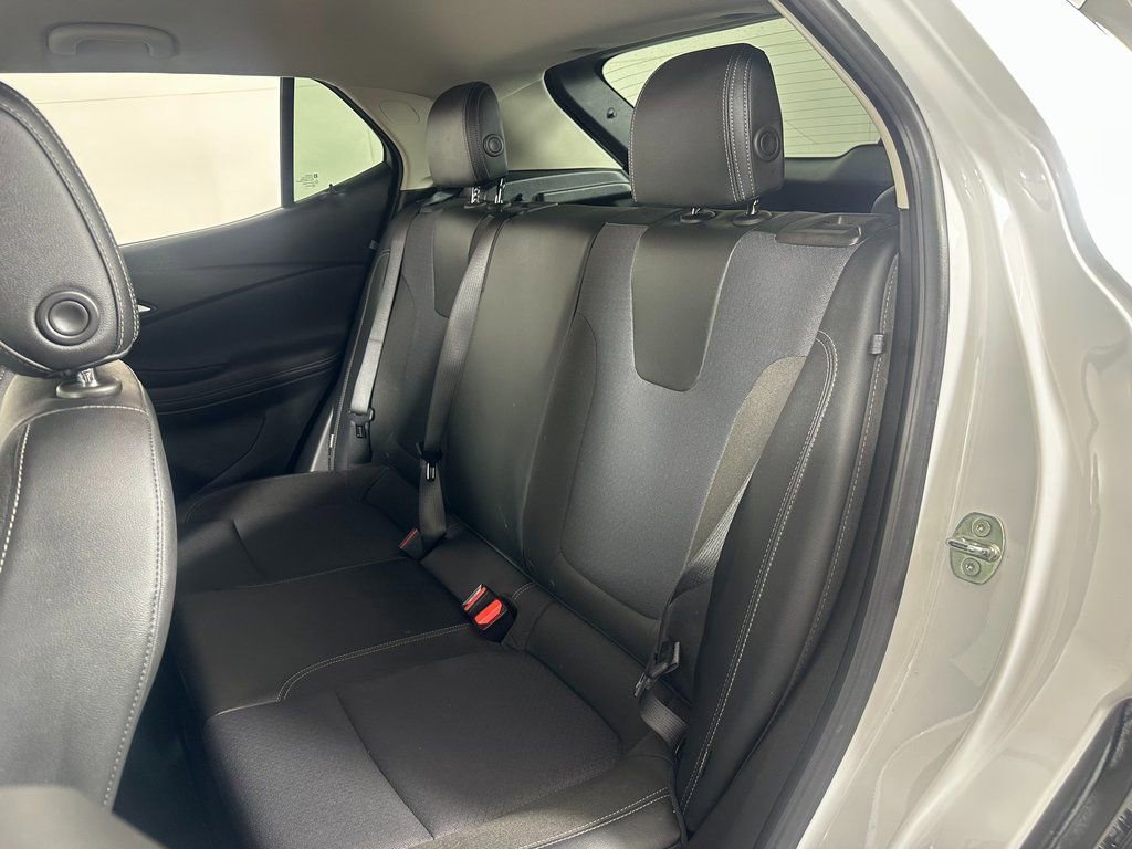 Used 2021 Buick Encore GX Preferred image 19