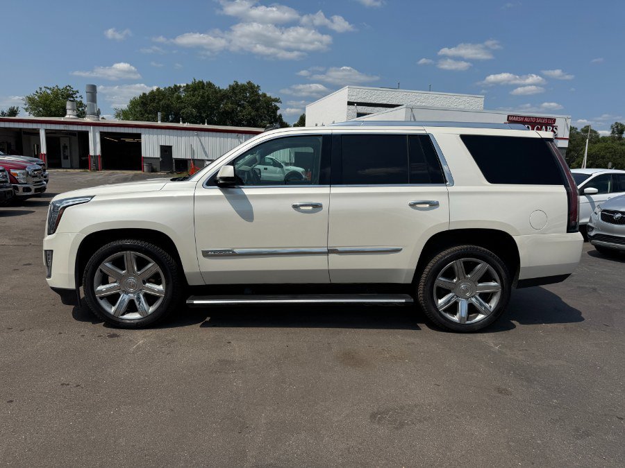 Used 2015 Cadillac Escalade Premium AWD/4WD image 2
