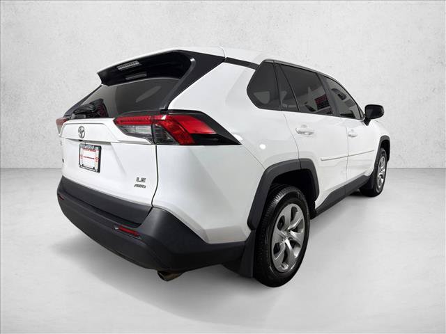Used 2023 Toyota RAV4 LE AWD/4WD image 3