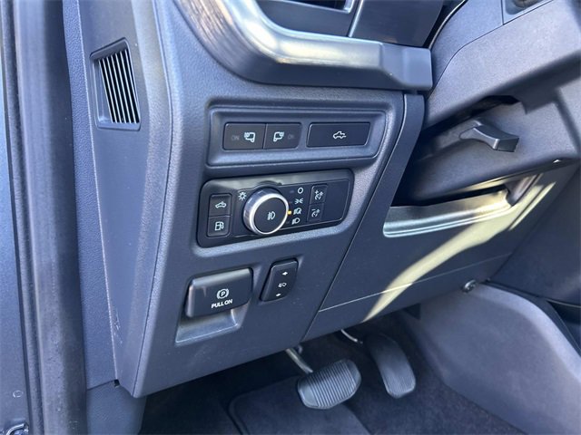 Used 2022 Ford F150 Lariat image 23
