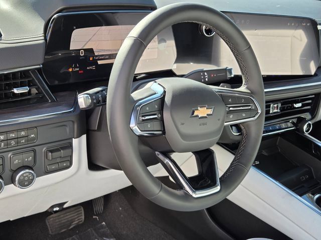 New 2026 Chevrolet Suburban Premier AWD/4WD image 10