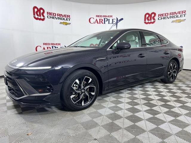 Used 2025 Hyundai Sonata SEL FWD image 3
