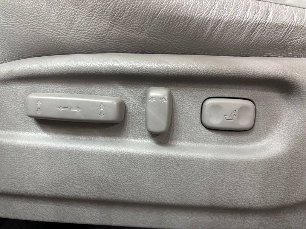 Used 2019 Honda Pilot Touring image 14