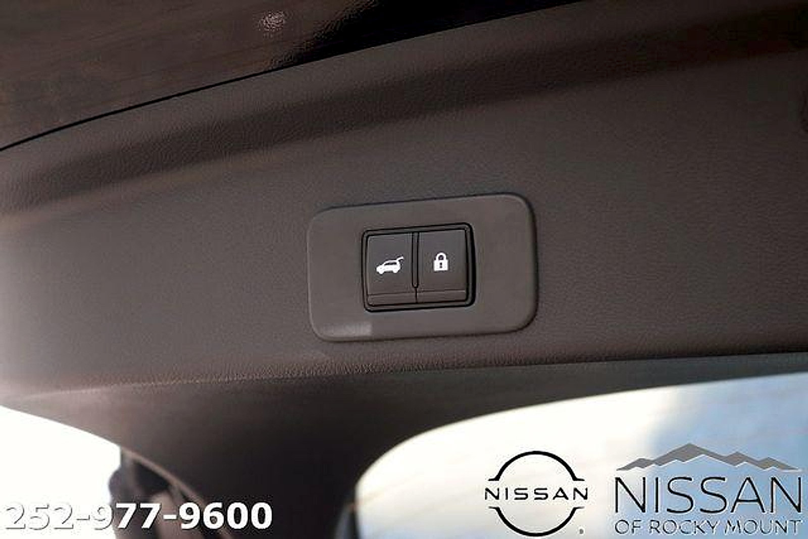 New 2026 Nissan Murano Platinum w/ Cargo Package AWD/4WD image 16