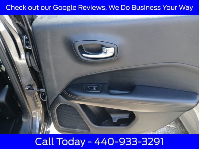 Used 2018 Jeep Compass Limited w/ Navigation Group AWD/4WD image 40