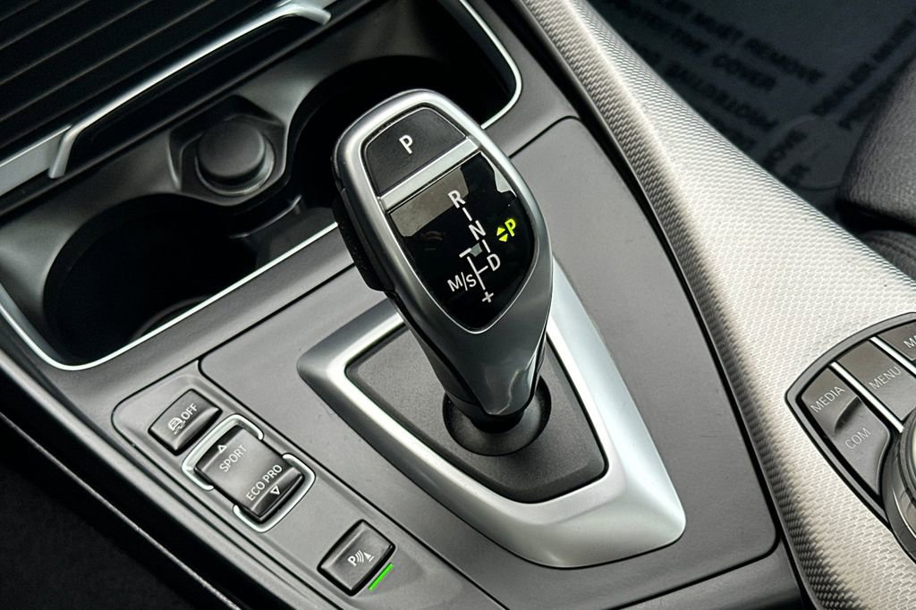 Used 2020 BMW 230i Coupe w/ M Sport Package image 23