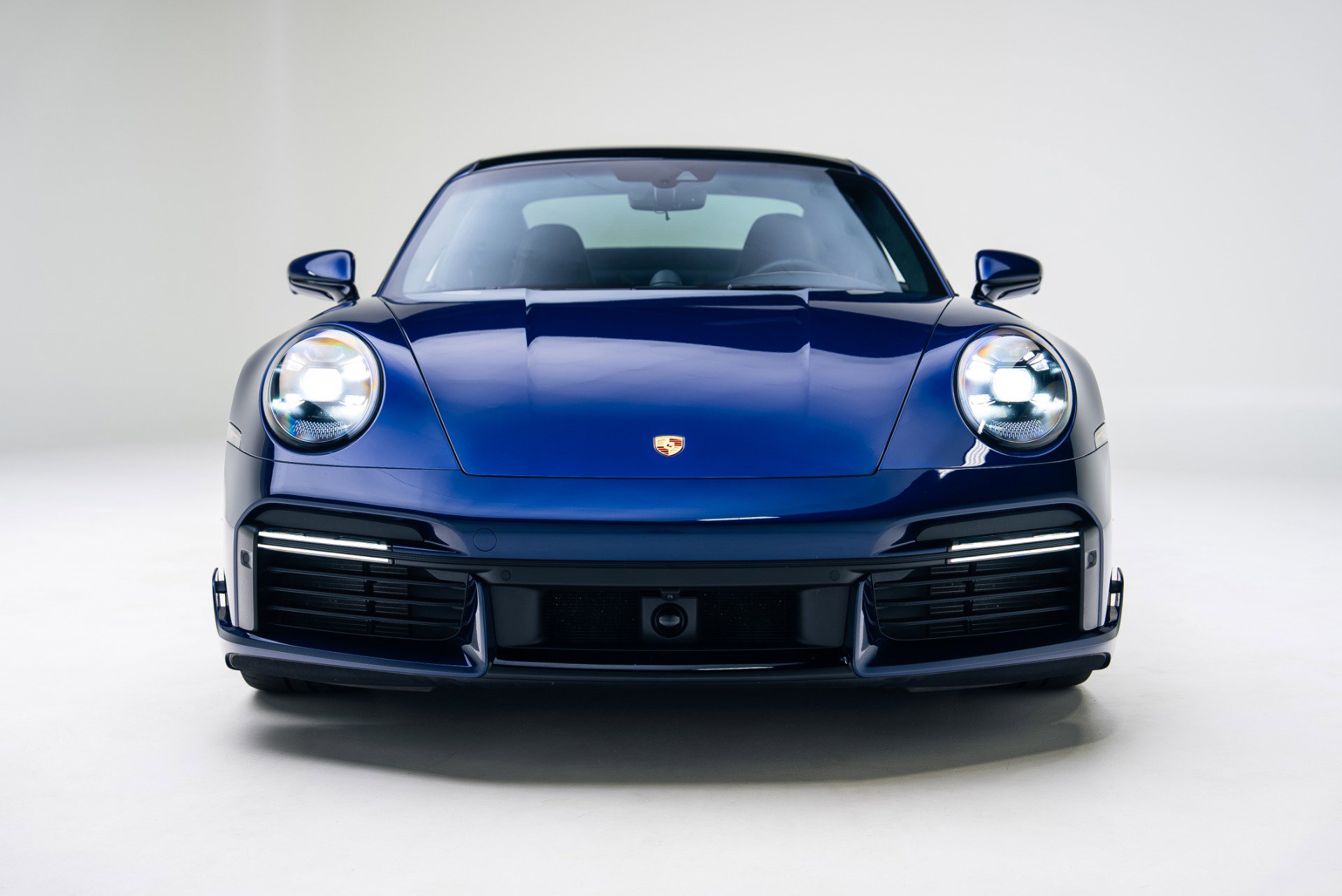 Used 2022 Porsche 911 Turbo S image 4