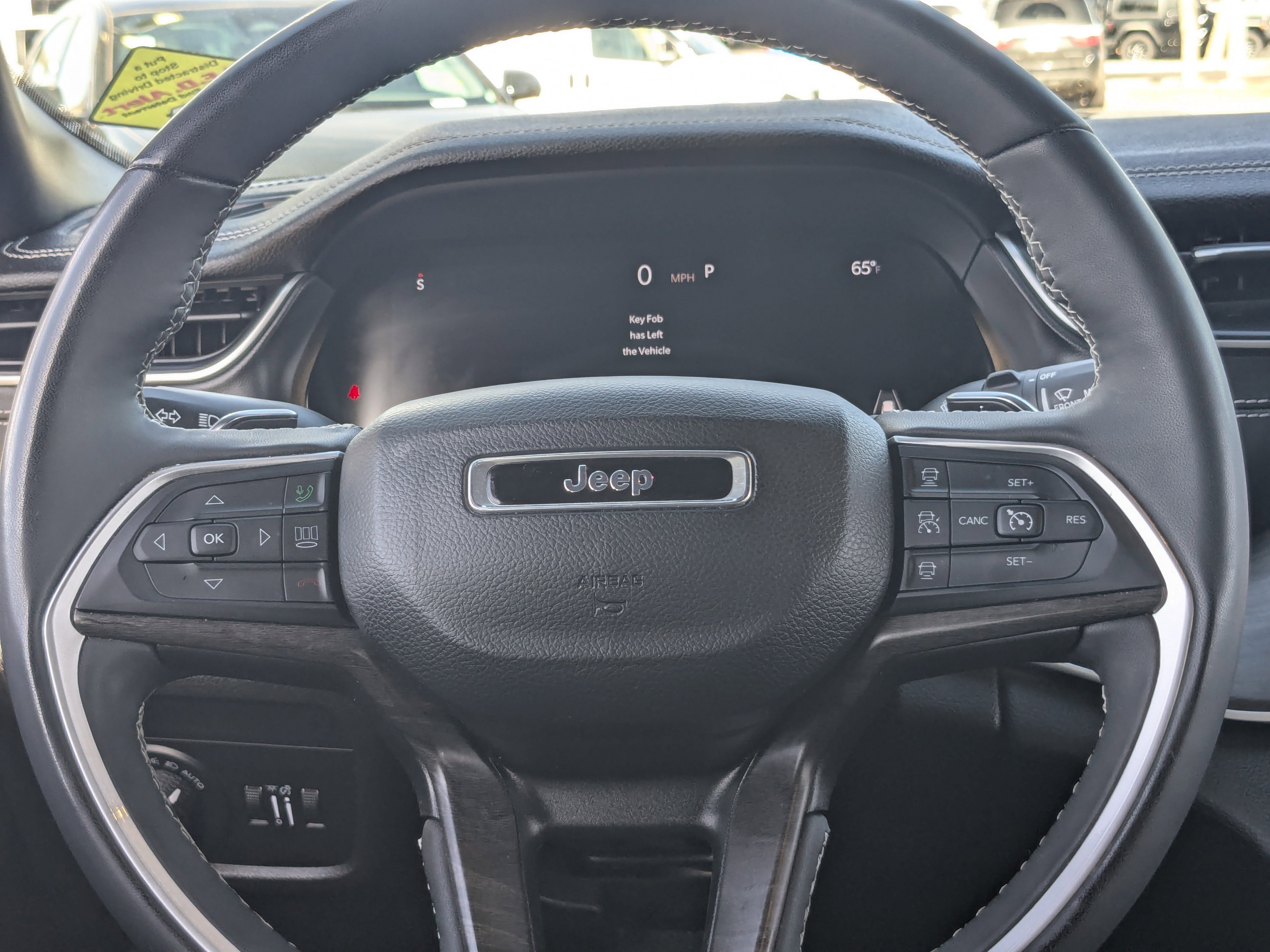 Used 2024 Jeep Grand Cherokee Limited image 21