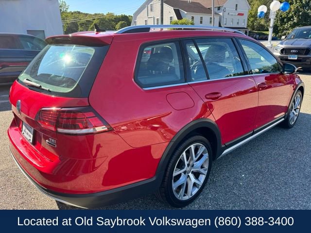 Used 2018 Volkswagen Golf Alltrack SEL image 5