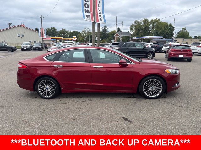 Used 2013 Ford Fusion SE FWD image 2