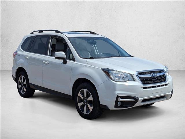 Used 2017 Subaru Forester 2.5i Limited AWD/4WD image 3