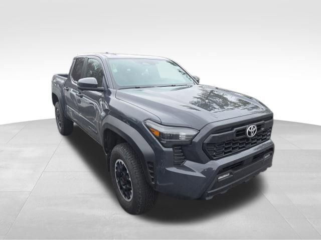 Used 2024 Toyota Tacoma TRD Off-Road w/ TRD Off Road Premium Package image 9
